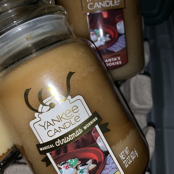 Bath And Body Works and Yankee Candle Candles - As shown. Willing to sell separa - Picture 3 of 16